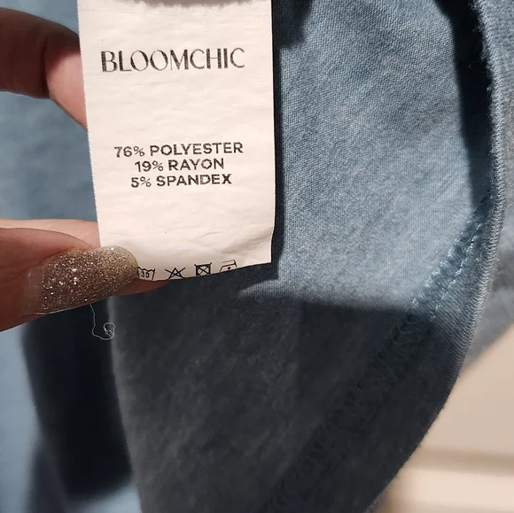 BloomChic Teal Short Sleeve Top Size 1X - Picture 6 of 7